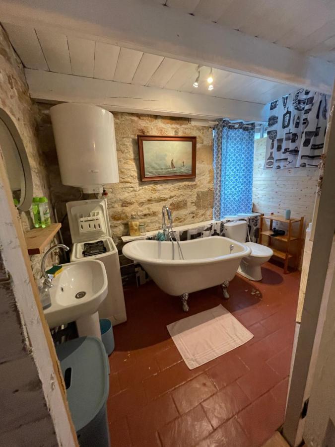 Authentique maison de pêcheur au coeur d'un hameau Crozon Exterior foto